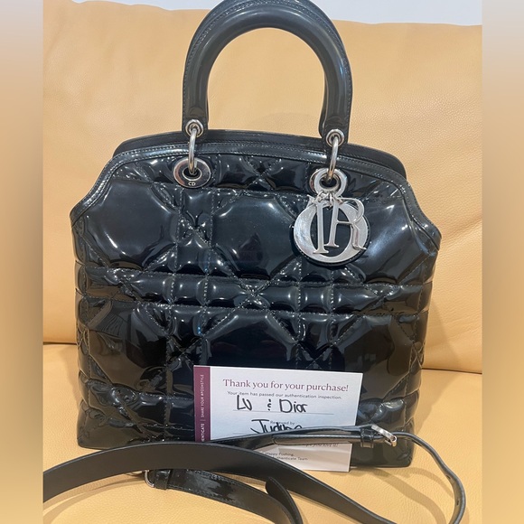 CHRISTIAN DIOR
Black Cannage Quilted Patent Leather Granville Tote Bag - Picture 1 of 16